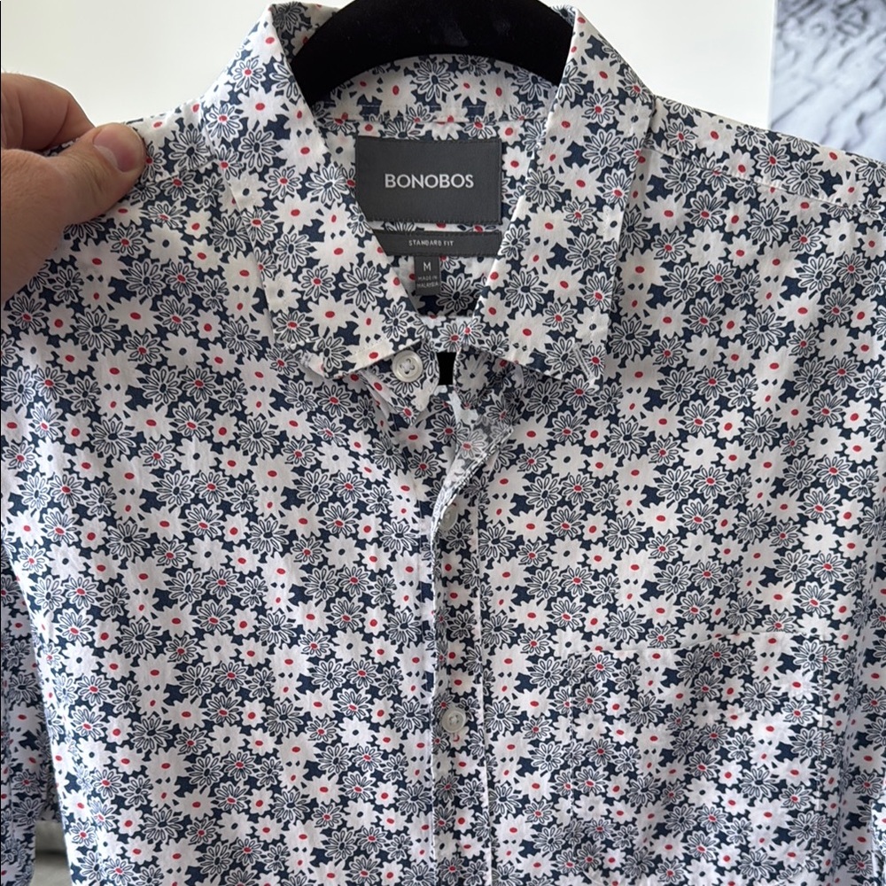 Bonobos Black and White Casual Button Down Shirt with Geometric Pattern
